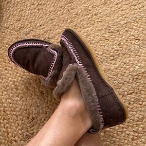 Anthropologie  New Laidback London Jude Brown Shearling crochet Slippers Love 🌈